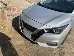 نيسان فيرسا